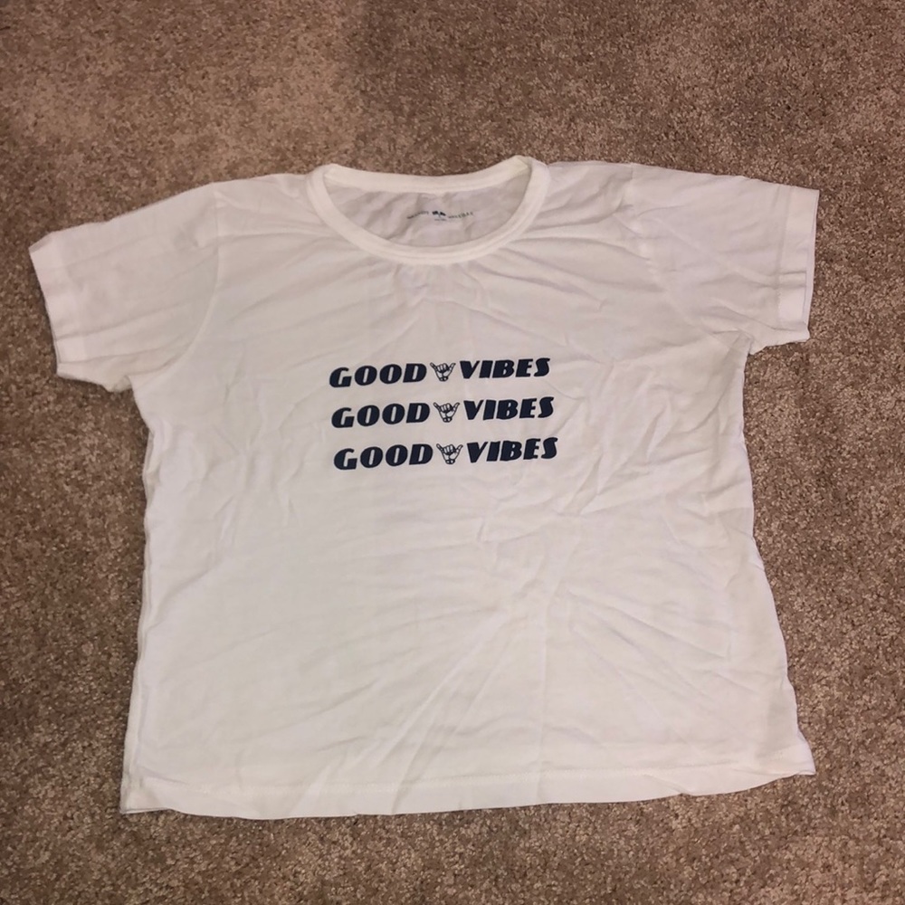 Good vibes cropped tee